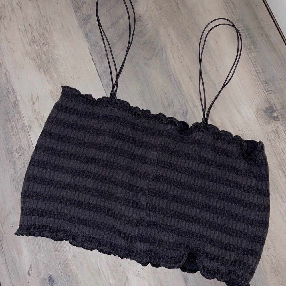 Black crop top